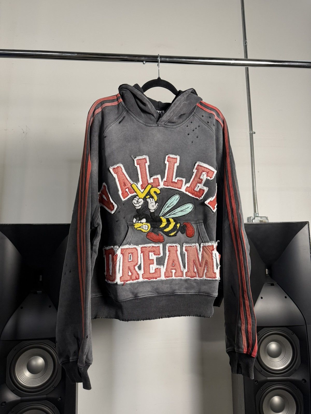 Vale Vale Forever Anthem Pullover ‘Black’ Size US XXL / EU 58 / 5 - 1 Thumbnail