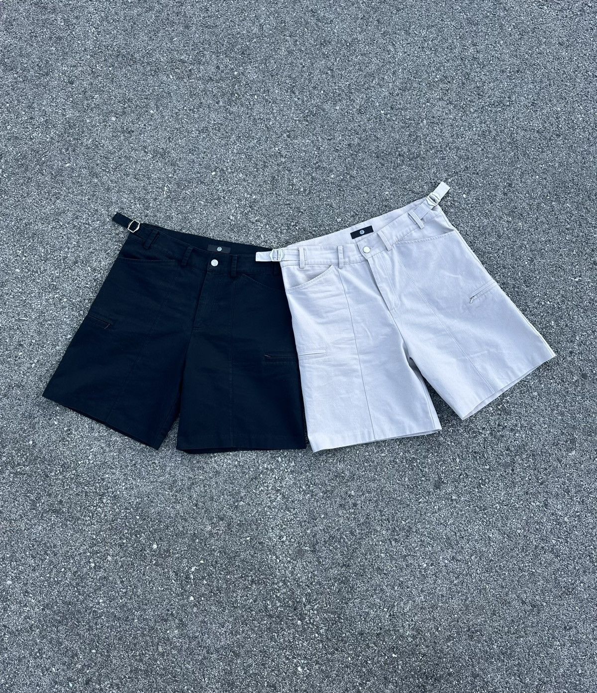 Other Beige Adjustable Soft Cotton Twill Shorts Size US 32 / EU 48 - 1 Thumbnail