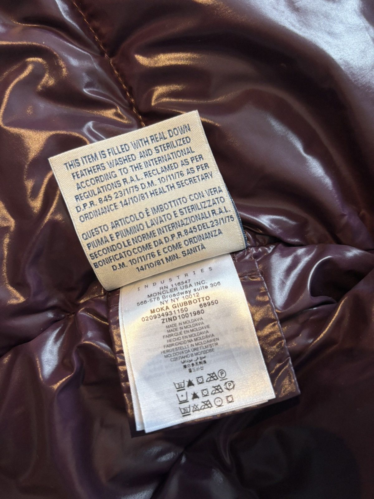 Moncler Moncler Moka Jacket Size S / US 4 / IT 40 - 14 Thumbnail