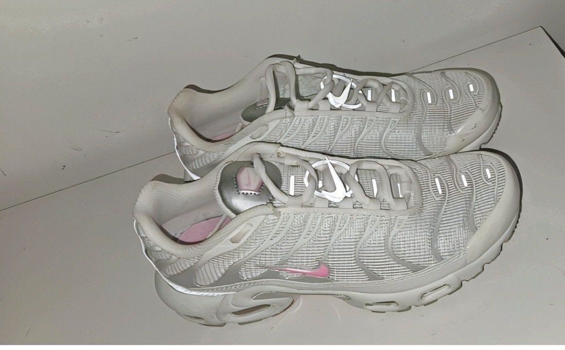 Nike Nike Air Max Plus Size US 7 / IT 37 - 4 Thumbnail