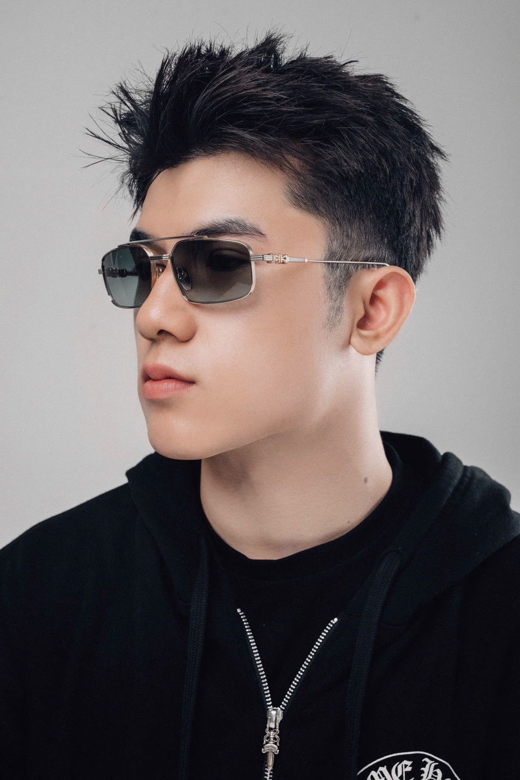 Chrome Hearts CHROME HEARTS LICK'N GOLD PLATED - SHINY SILVER SUNGLASSES Size ONE SIZE - 10 Thumbnail