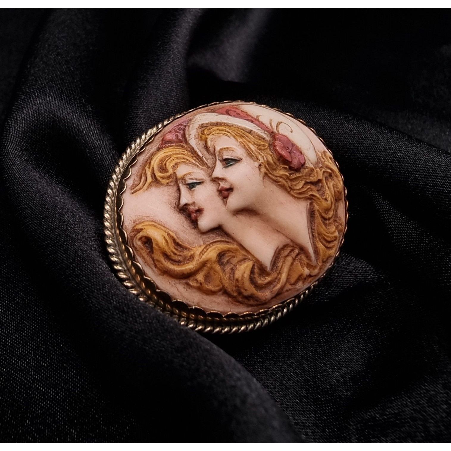 Vintage Rare Find Antique 1910s-1920s Hand-Painted Brooch Pendant Wi Size ONE SIZE - 4 Thumbnail