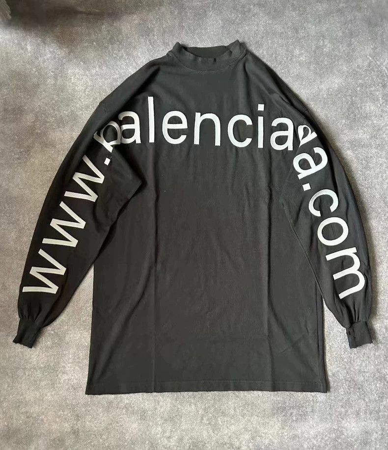 Balenciaga Balenciaga Letter long sleeve T URL round neck loose black Size US S / EU 44-46 / 1 - 1 Thumbnail