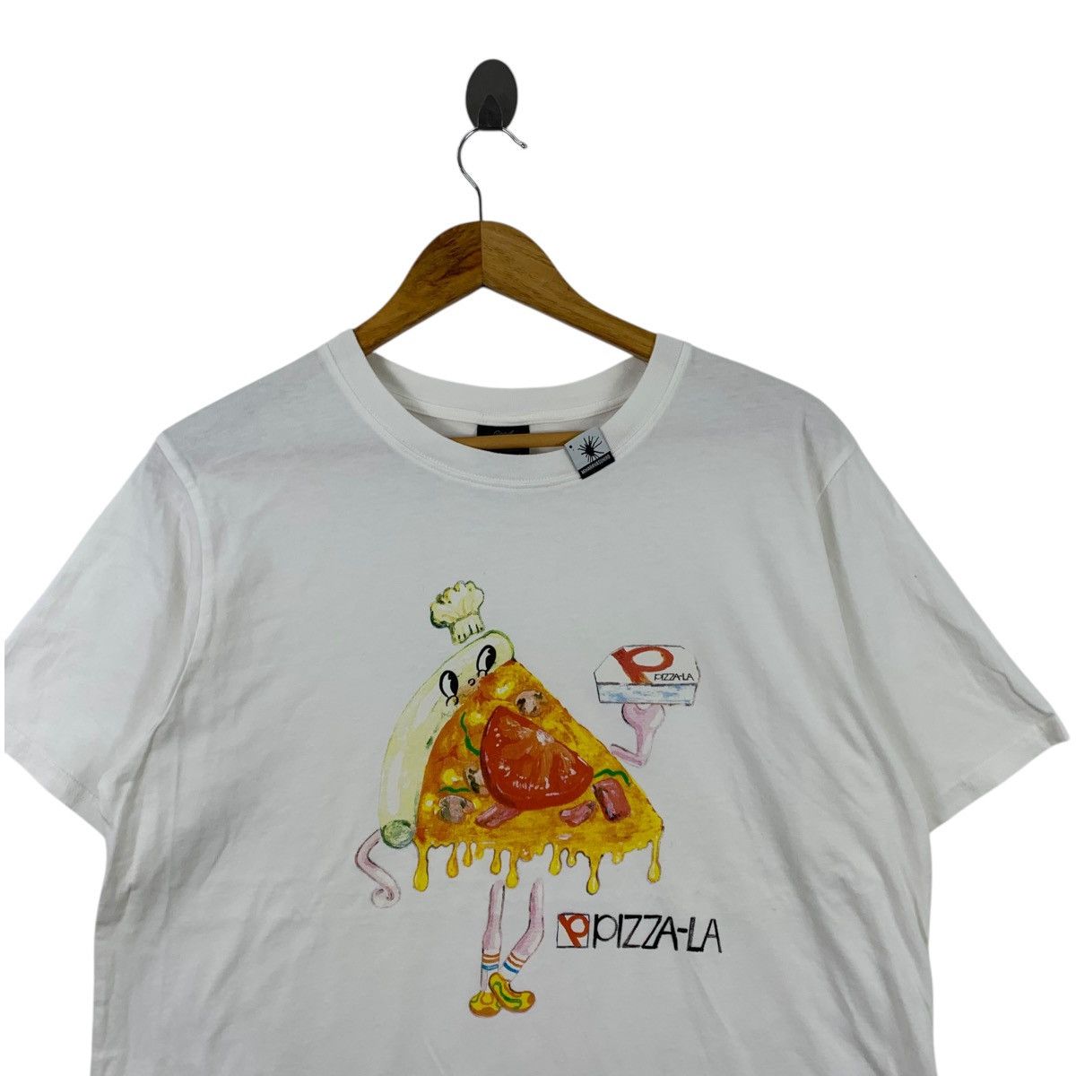 GU × Japanese Brand × Maison MIHARA YASUHIRO MIHARAYASUHIRO x GU Japanese Brand Pizza-La Print Shirt Size US XL / EU 56 / 4 - 3 Thumbnail