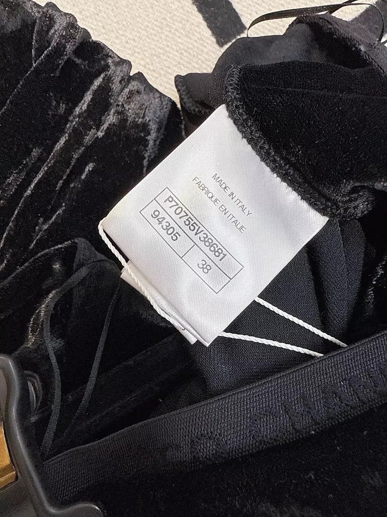 Chanel Chanel 21A Castle Series Black Velvet Bow Leggings Size 25" / US 0 / IT 36 - 8 Thumbnail