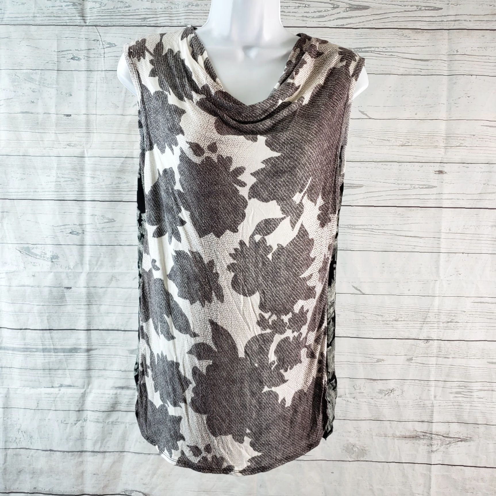 Vintage Cabi 3057 Womens Tank Top Sz Small Black White Floral Cowl Neck Sleeveless Tango Tank Shirt Womens Size S / US 4 / IT 40 - 2 Thumbnail