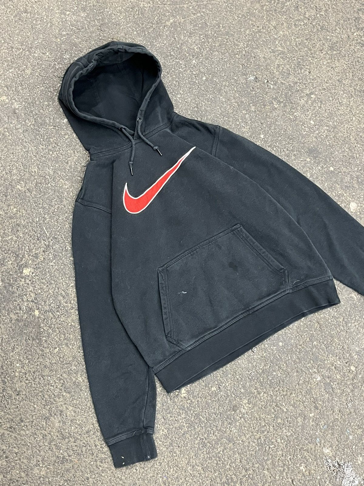 Nike × Vintage Nike big swoosh center swoosh y2k hoodie streetwear hype Size US M / EU 48-50 / 2 - 4 Thumbnail