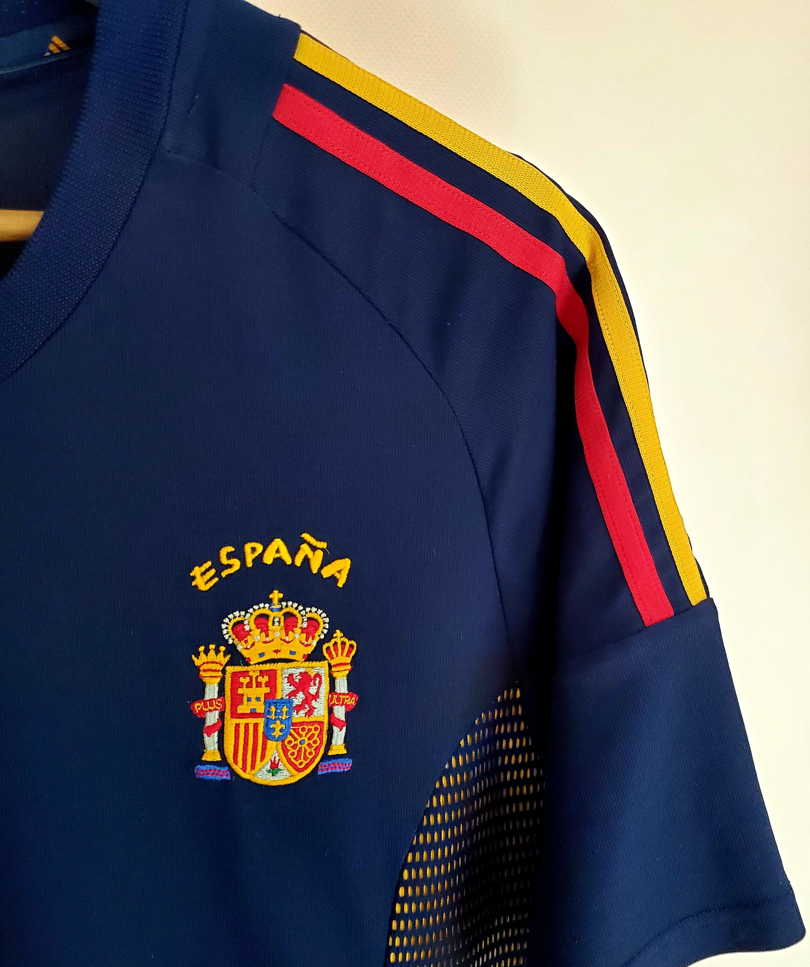 Adidas Vintage SPAIN 2002 2004 THIRD SOCCER JERSEY ADIDAS M Size US M / EU 48-50 / 2 - 4 Thumbnail