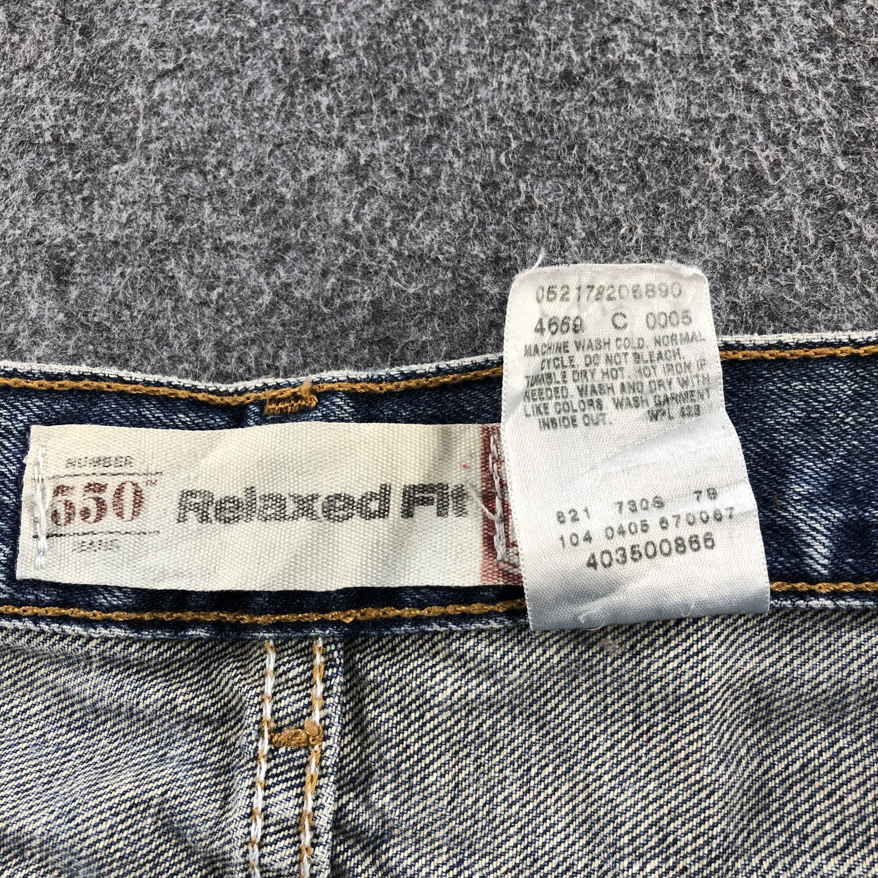Levi's Levis Vintage 550 Jeans Stone Washed Distressed Denim-J959 Size US 26 / EU 42 - 9 Thumbnail