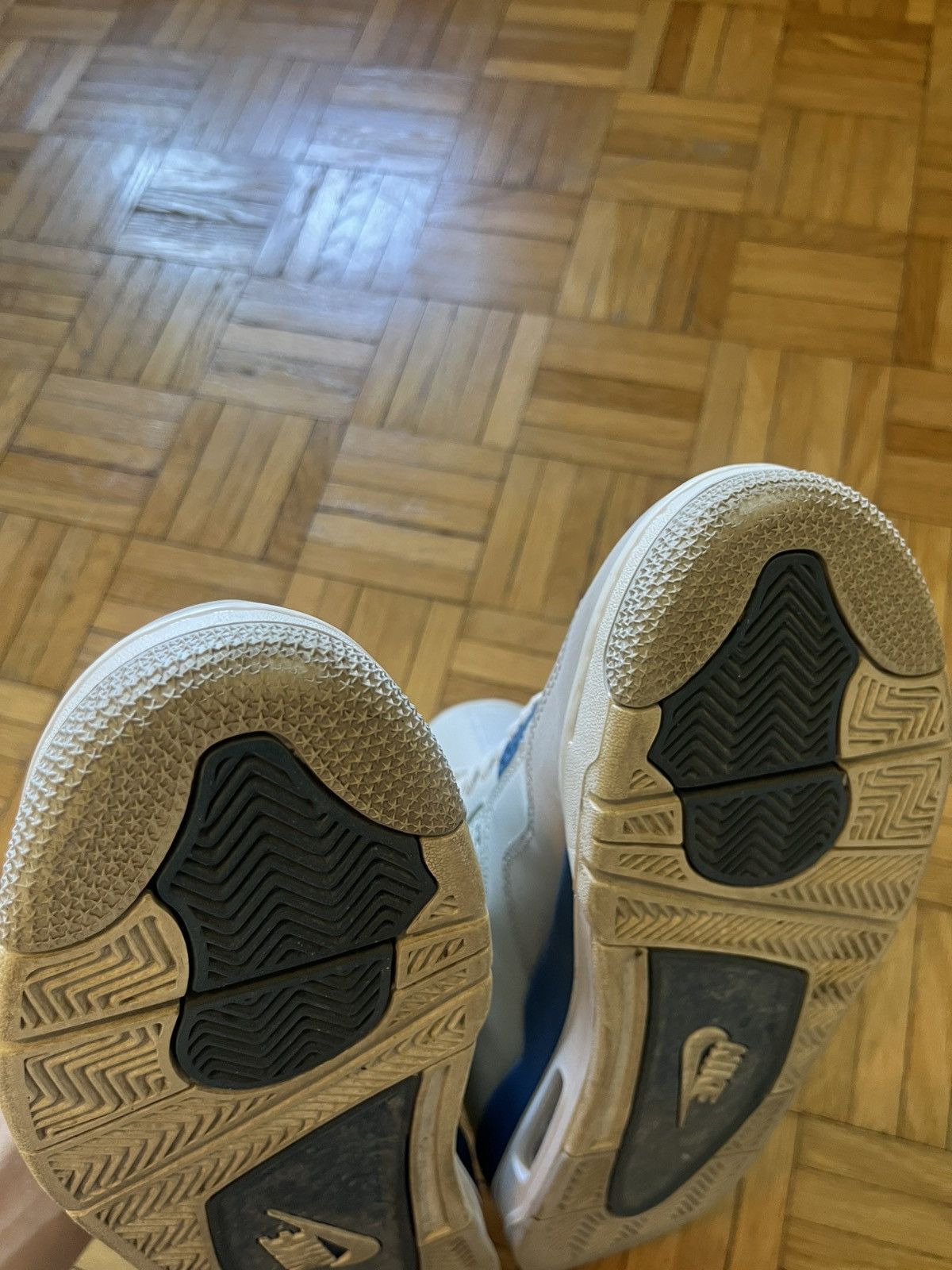 Jordan Brand Jordan 4 Military Blue 2024 Size US 10 / EU 43 - 11 Thumbnail