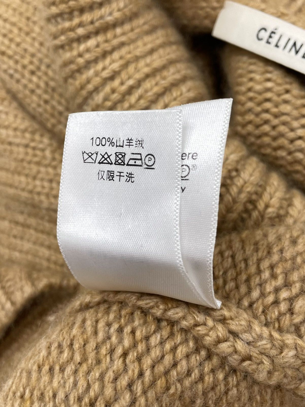 Celine Rare Vintage CELINE Cashmere Turtleneck Sweater – RelaxedFit Size S / US 4 / IT 40 - 15 Thumbnail