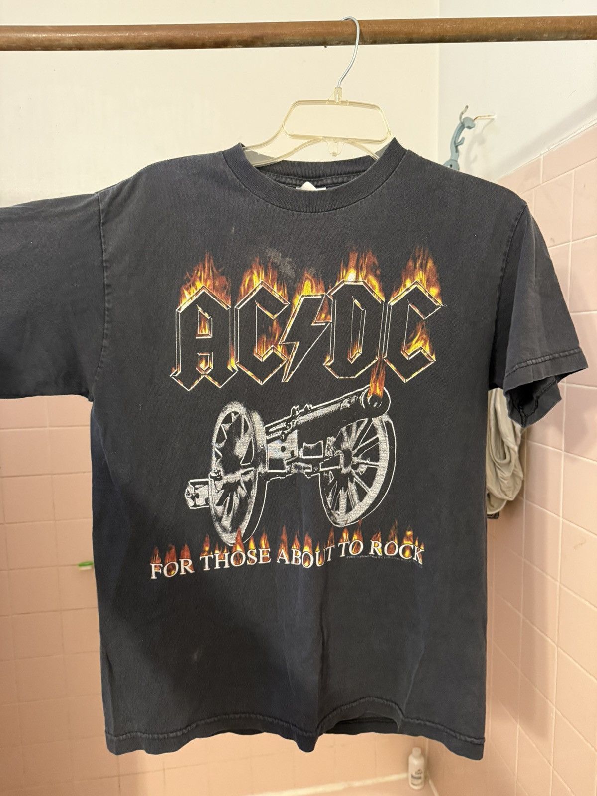AAA ACDC Vintage T-shirt Size US M / EU 48-50 / 2 - 4 Thumbnail