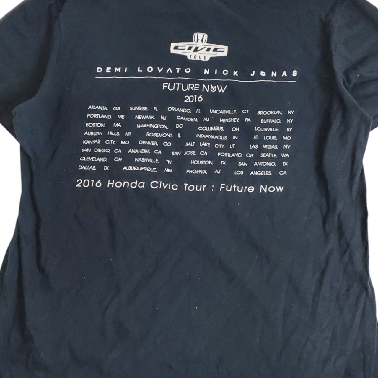 Band Tees × Vintage 2016 Demi Lovato & Nick Jonas Tour T-Shirt Size US L / EU 52-54 / 3 - 4 Thumbnail