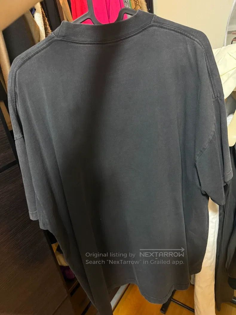 Balenciaga Balenciaga Short Sleeve Size US S / EU 44-46 / 1 - 2 Thumbnail
