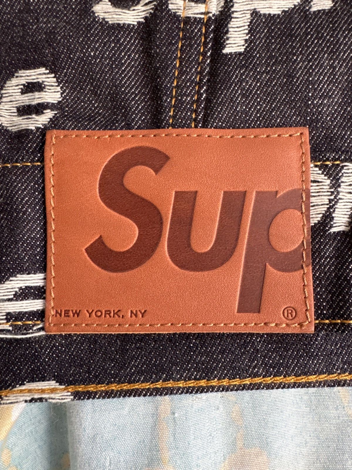 Supreme Supreme denim jacket logo Size US M / EU 48-50 / 2 - 4 Thumbnail