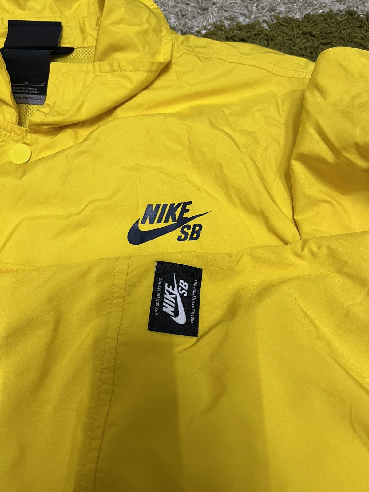 Nike Skateboard push Button Jacket