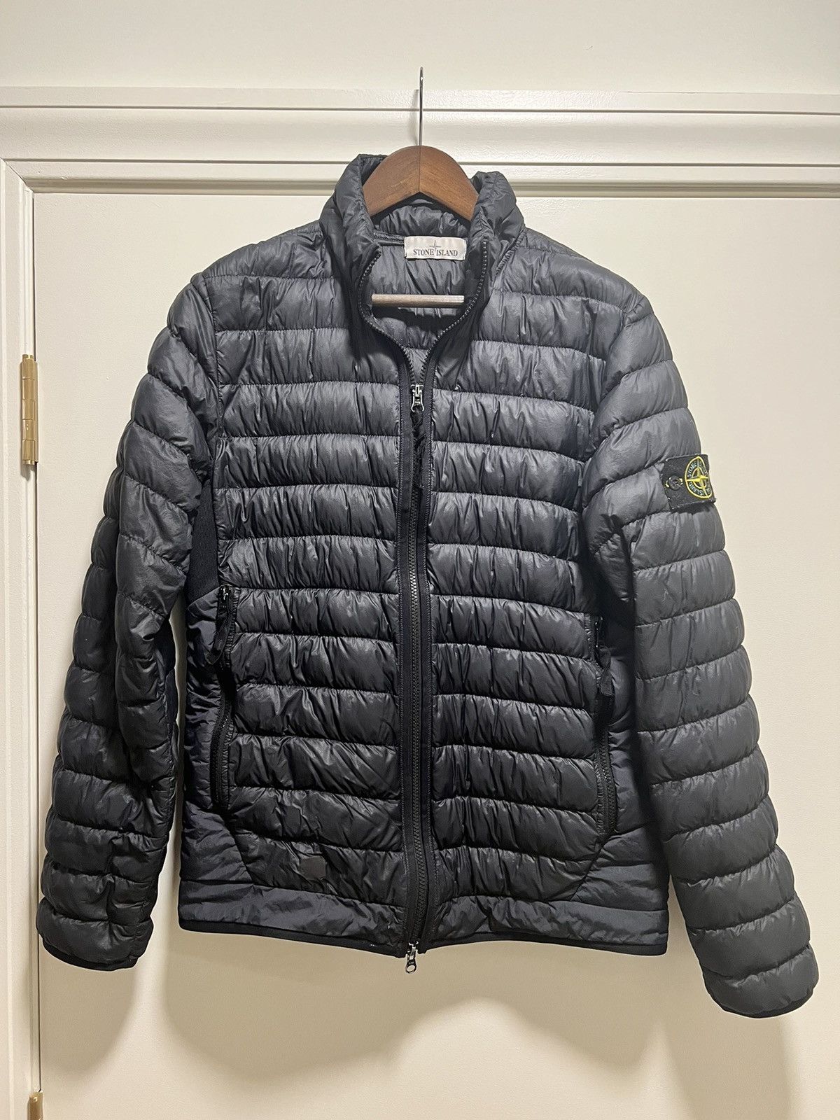 image of Stone Island Puffer Jacket Garment Dyed Micro Yarn Down in Black, Men's (Size Large)