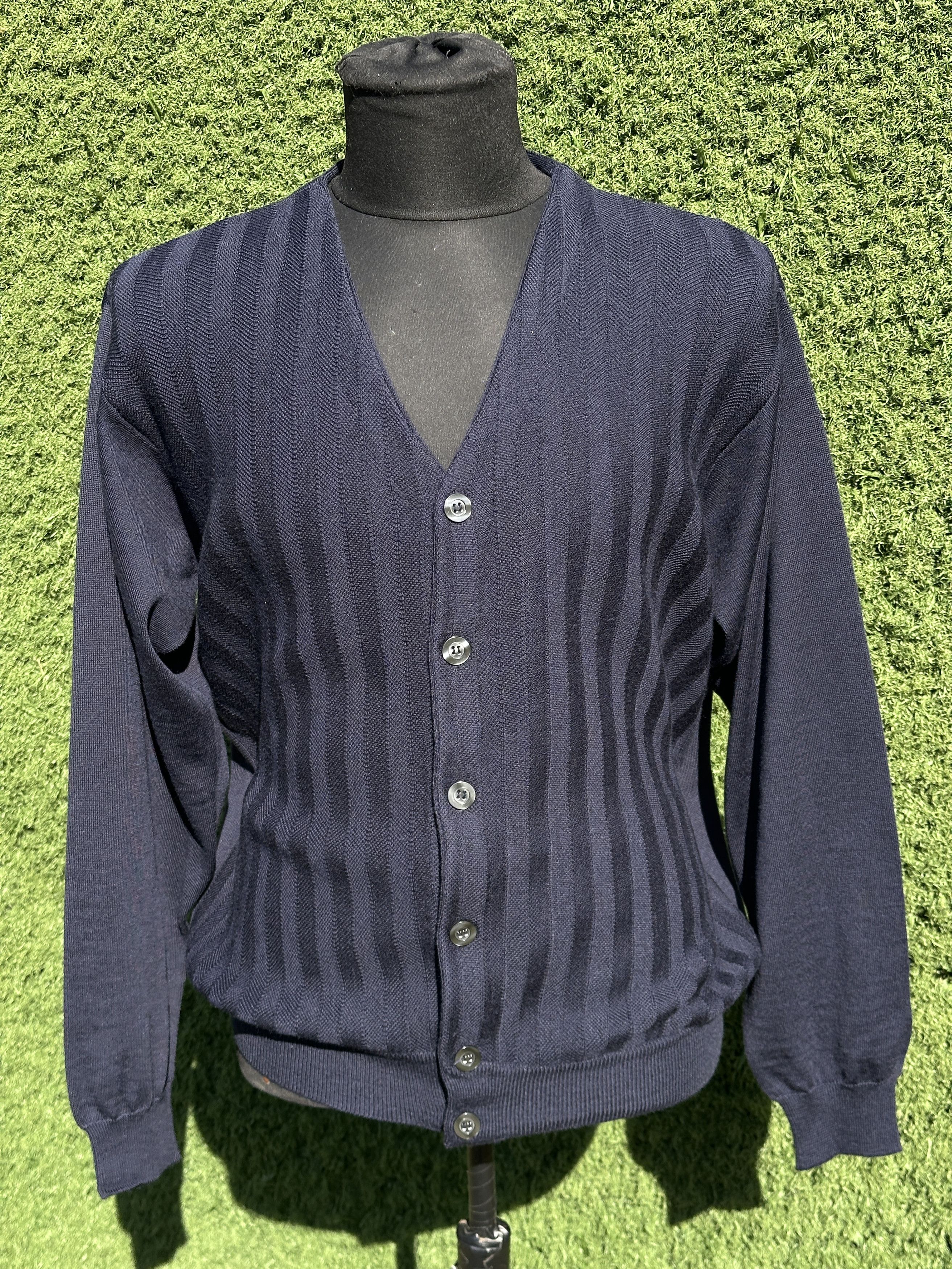 Prada Prada Milano Wool V-Neck Cardigan Navy Oversize Knit 38 Size XS / US 0-2 / IT 36-38 - 2 Thumbnail