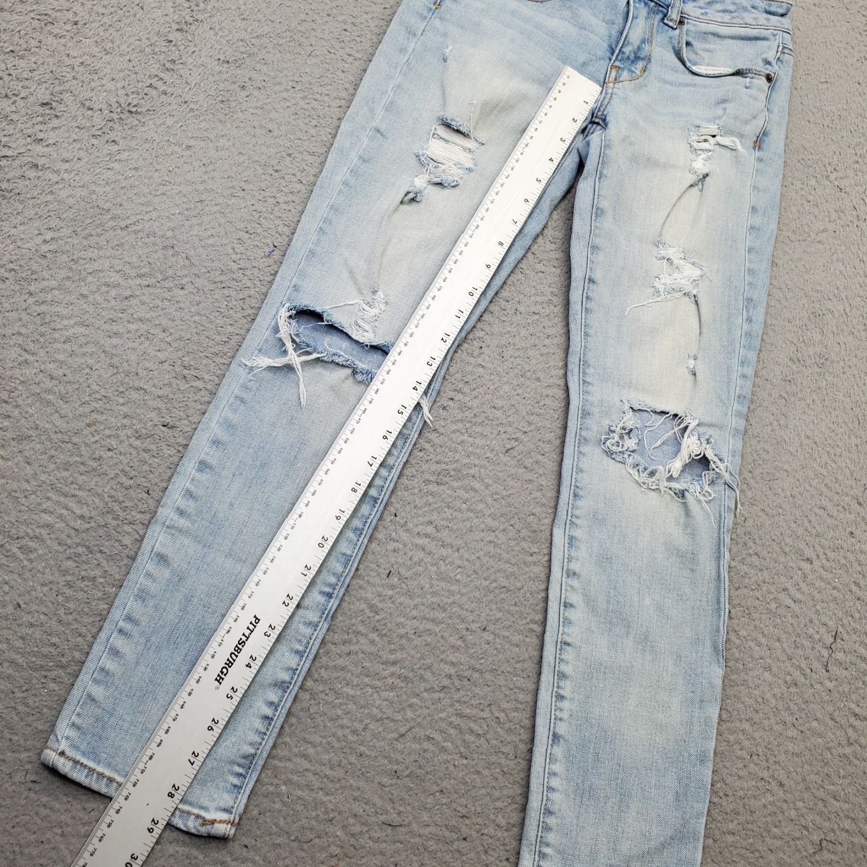American Eagle Outfitters American Eagle Outfitters Skinny Jeans Womens Size 2 Blue Denim Distressed Light Wash Jeans Size 26" / US 2 / IT 38 - 4 Thumbnail