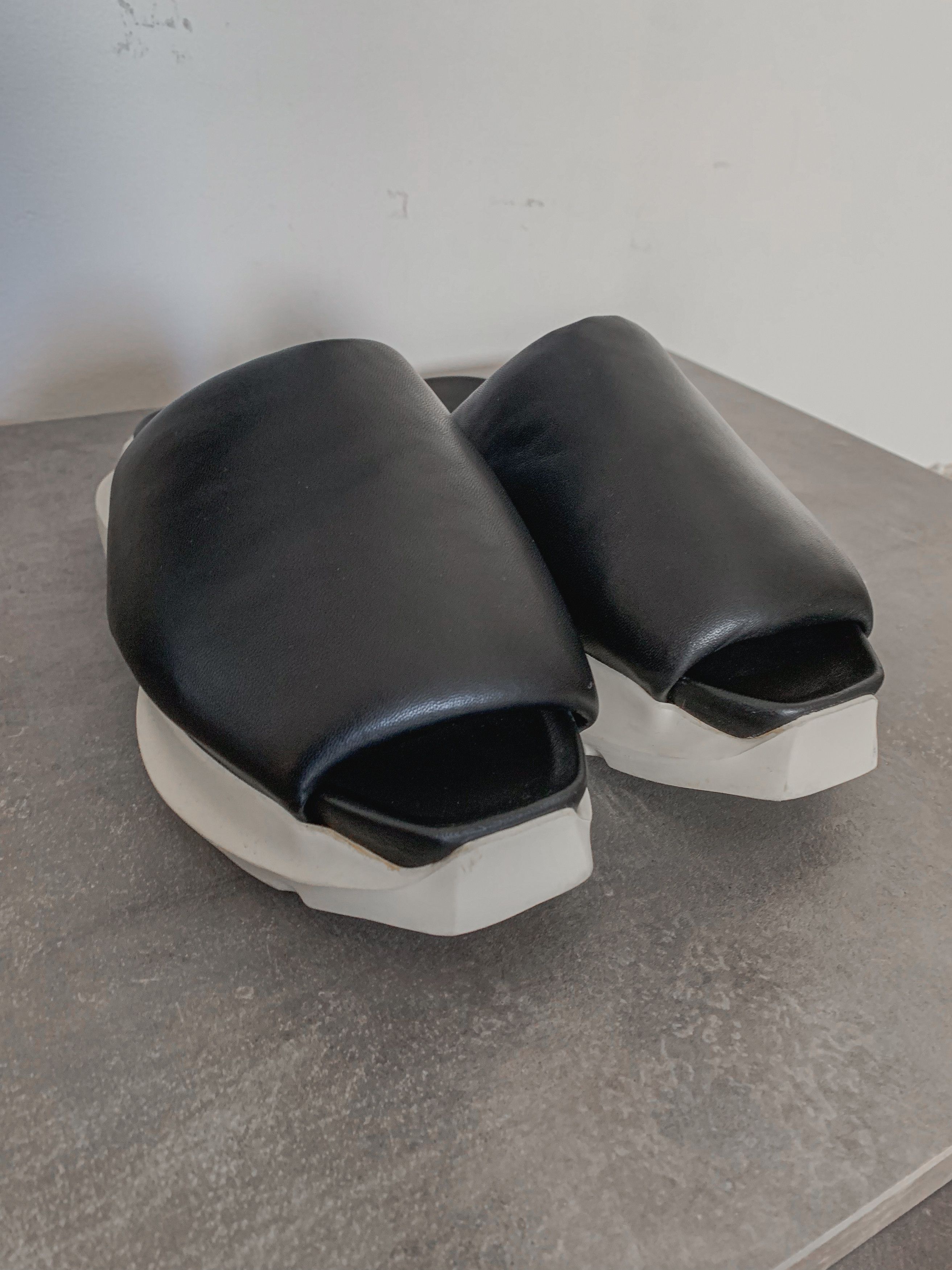 Rick Owens Rick Owens Geth puffer slides Size US 8 / IT 38 - 2 Thumbnail