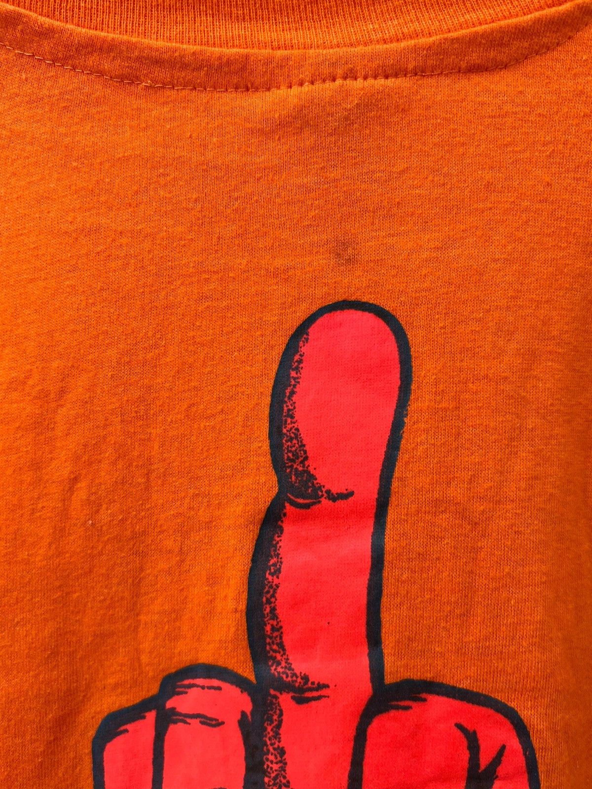 Supreme RARE 1981 Middle Finger/I Could Just Shit Supreme Camacho M Size US M / EU 48-50 / 2 - 6 Thumbnail