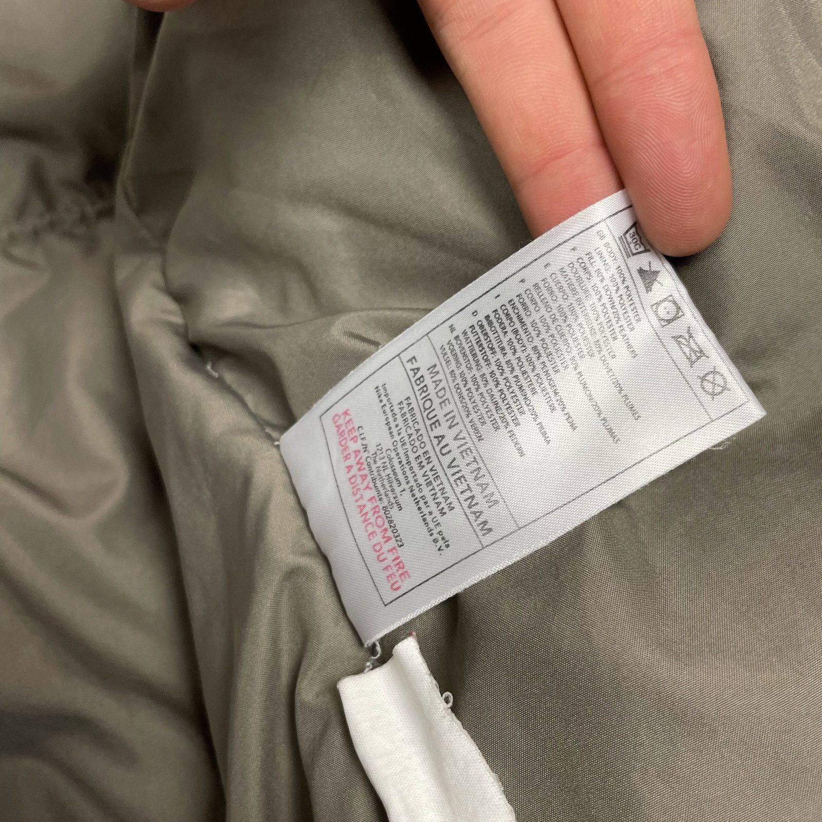 Nike Women's Lilac Full Zip Long Sleeve Puffer Jacket XS