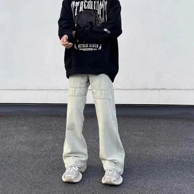 Retro washed distressed patchwork jeans