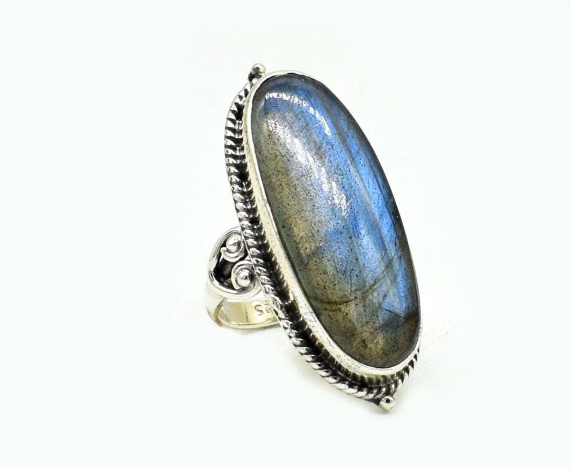 Handmade Labradorite 925 Sterling Silver Ring: Oval Gemstone Size ONE SIZE - 1 Thumbnail