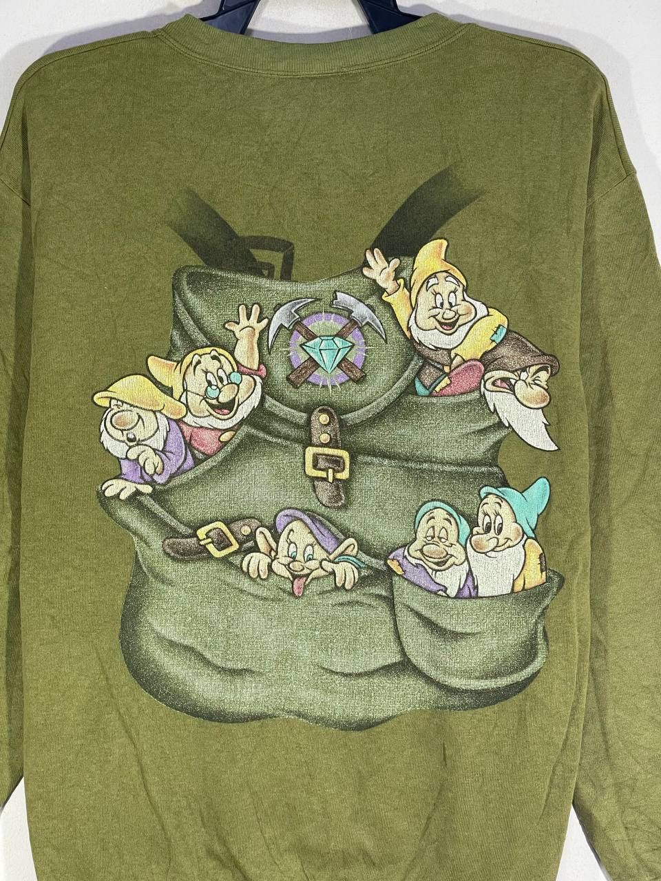 Disney Vintage snow white and seven dwarf Size US L / EU 52-54 / 3 - 5 Thumbnail