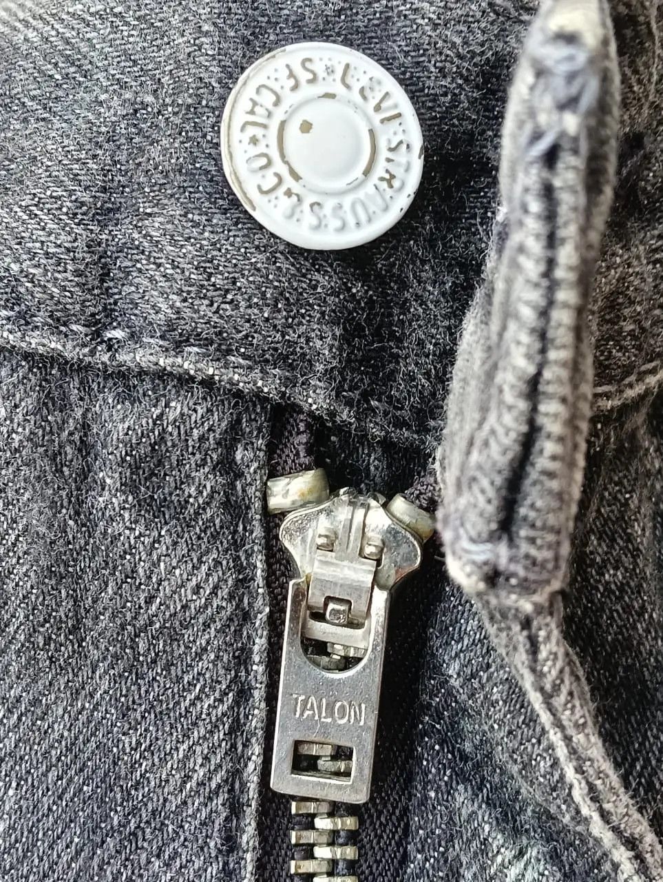 Fragment Design × Levi's Levi’s Fenom x Fragment Design Black Selvedge Made in Japan. Size US 34 / EU 50 - 15 Thumbnail