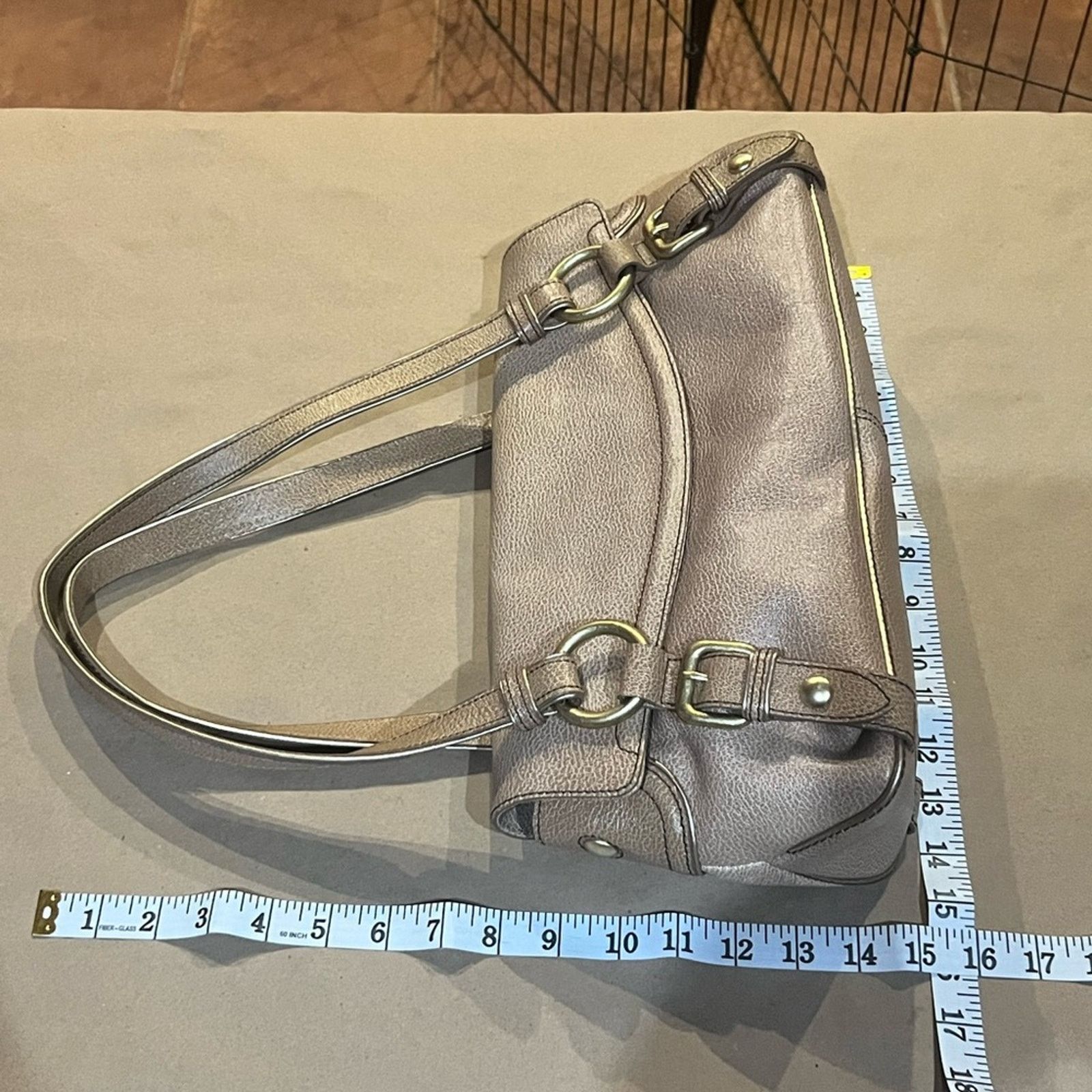 Kenneth Cole Kenneth Cole Pebbled Leather Satchel Purse Double Handle Size ONE SIZE - 14 Thumbnail