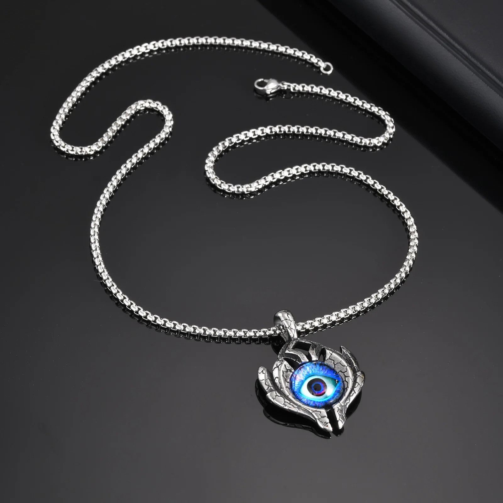 Jewelry Eye Pendant Necklace Size ONE SIZE - 1 Thumbnail