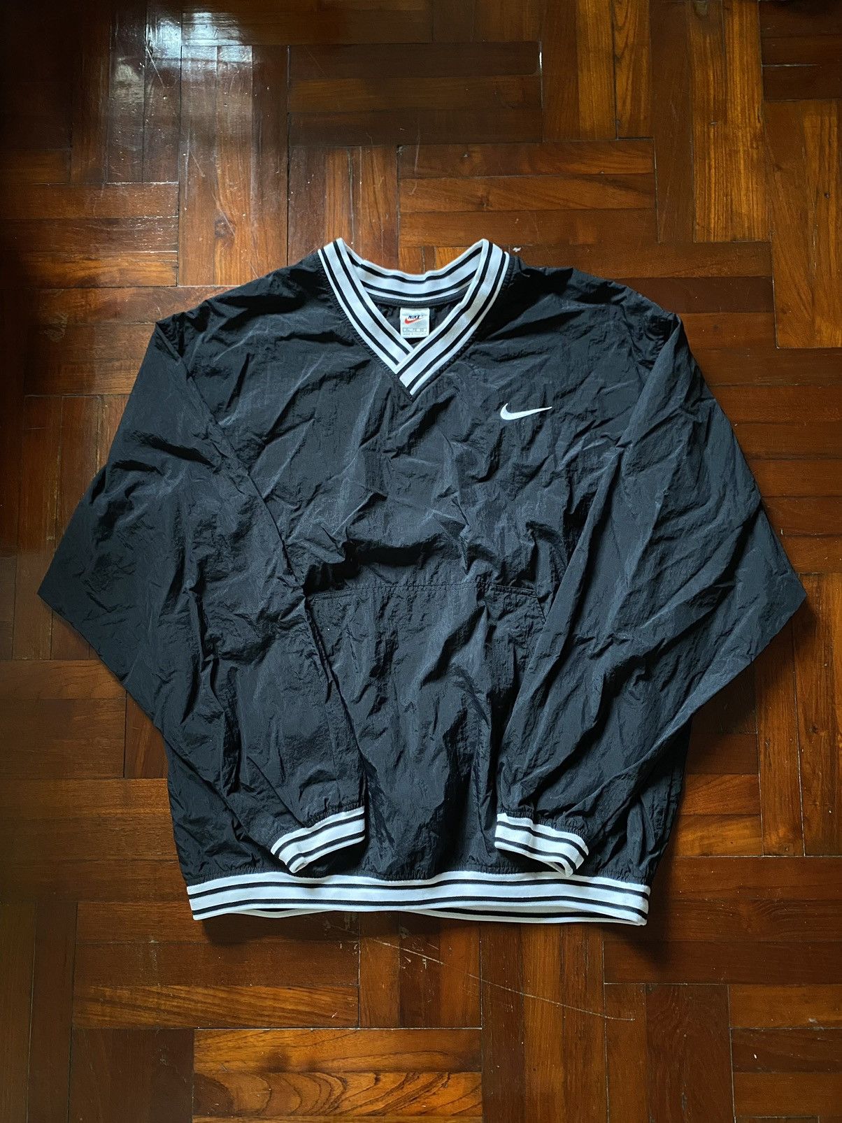 image of Nike Swoosh V Neck 90's Windbreaker in Black, Men's (Size XL)