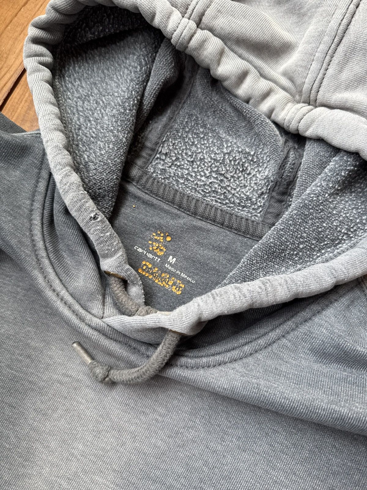Carhartt Vintage Carhartt Faded Distressed Grey Hoodie Size US L / EU 52-54 / 3 - 2 Thumbnail