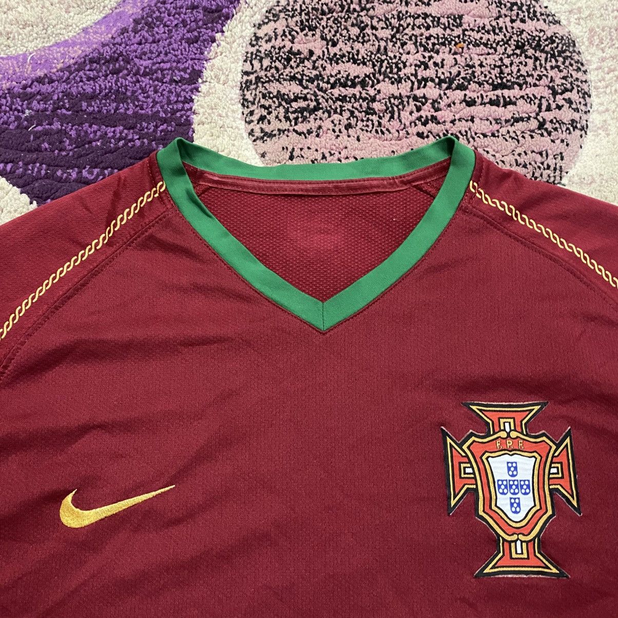 Nike Nike Portugal 2006-08 Home Kit Size US M / EU 48-50 / 2 - 2 Thumbnail