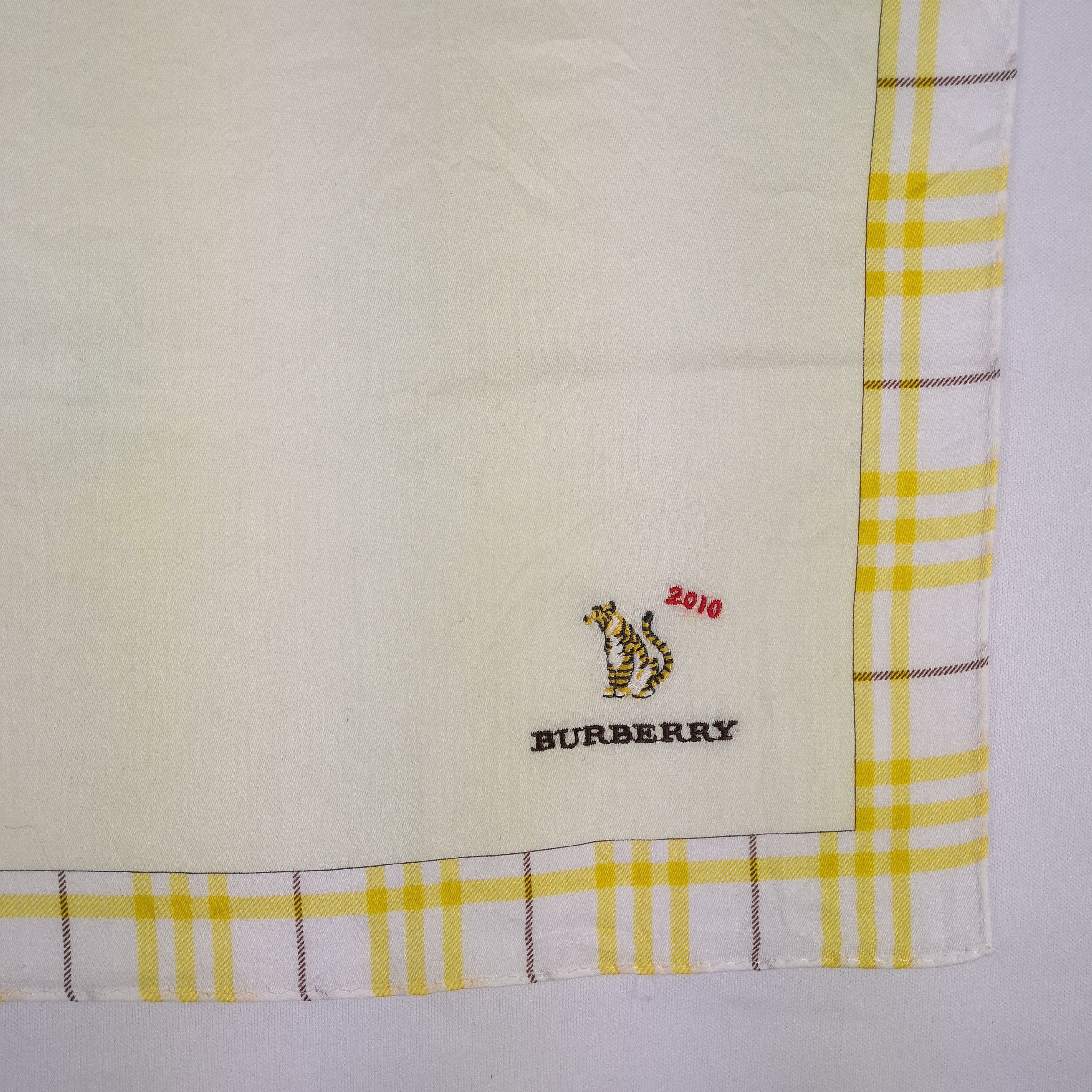 Burberry Vintage Burberry Handkerchief Bandana Pocket Square Size ONE SIZE - 3 Thumbnail