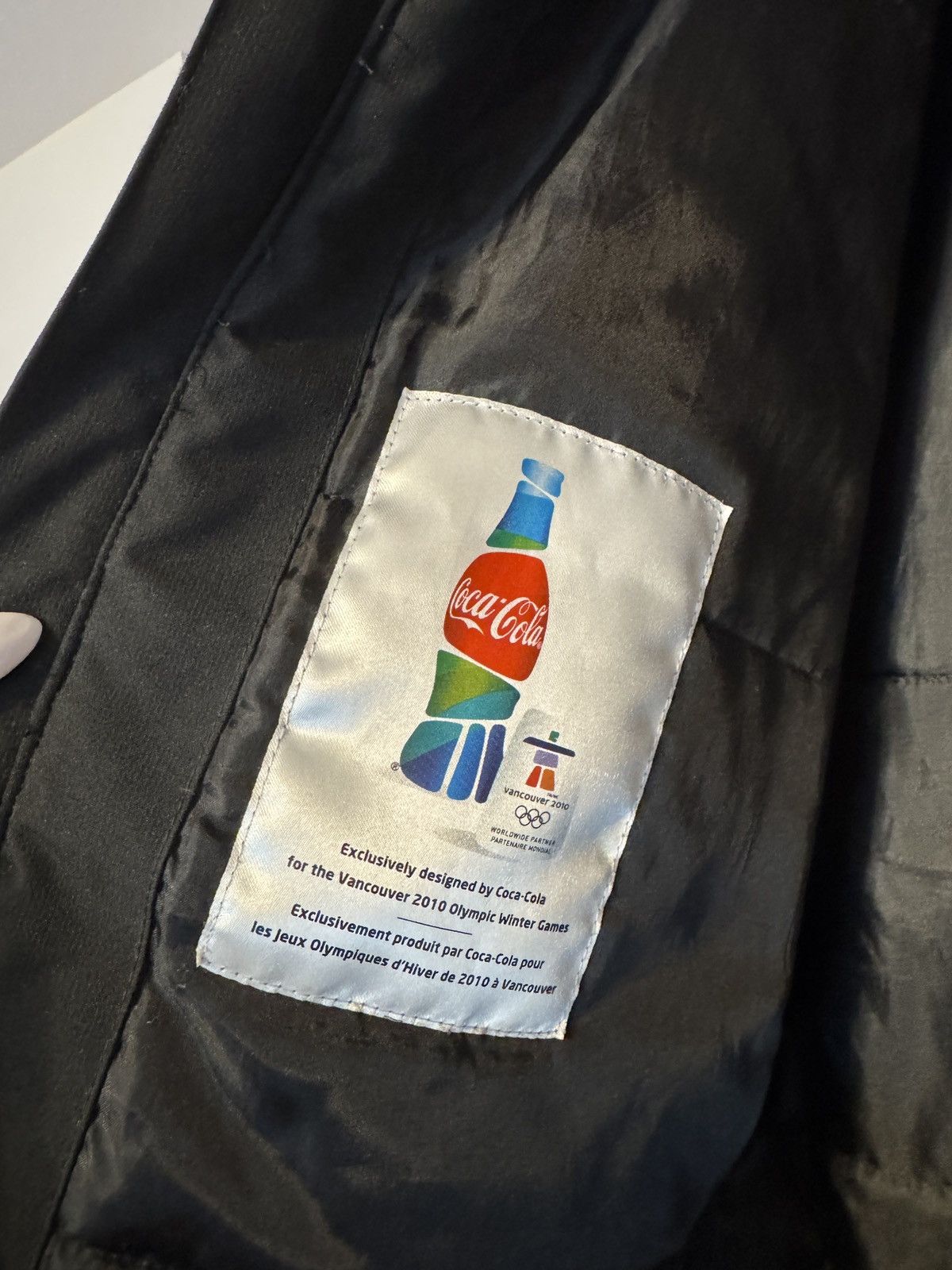 Other Vancouver 2010 Olympic Coca-Cola Technical Shell Jacket Size US S / EU 44-46 / 1 - 2 Thumbnail