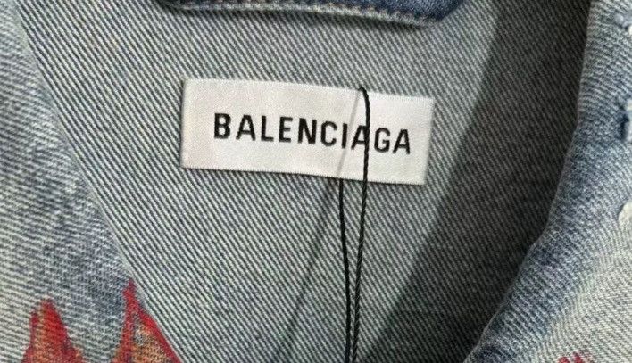 Balenciaga Balenciaga graffiti covered denim jacket2412-Nextarrow Size US M / EU 48-50 / 2 - 3 Thumbnail