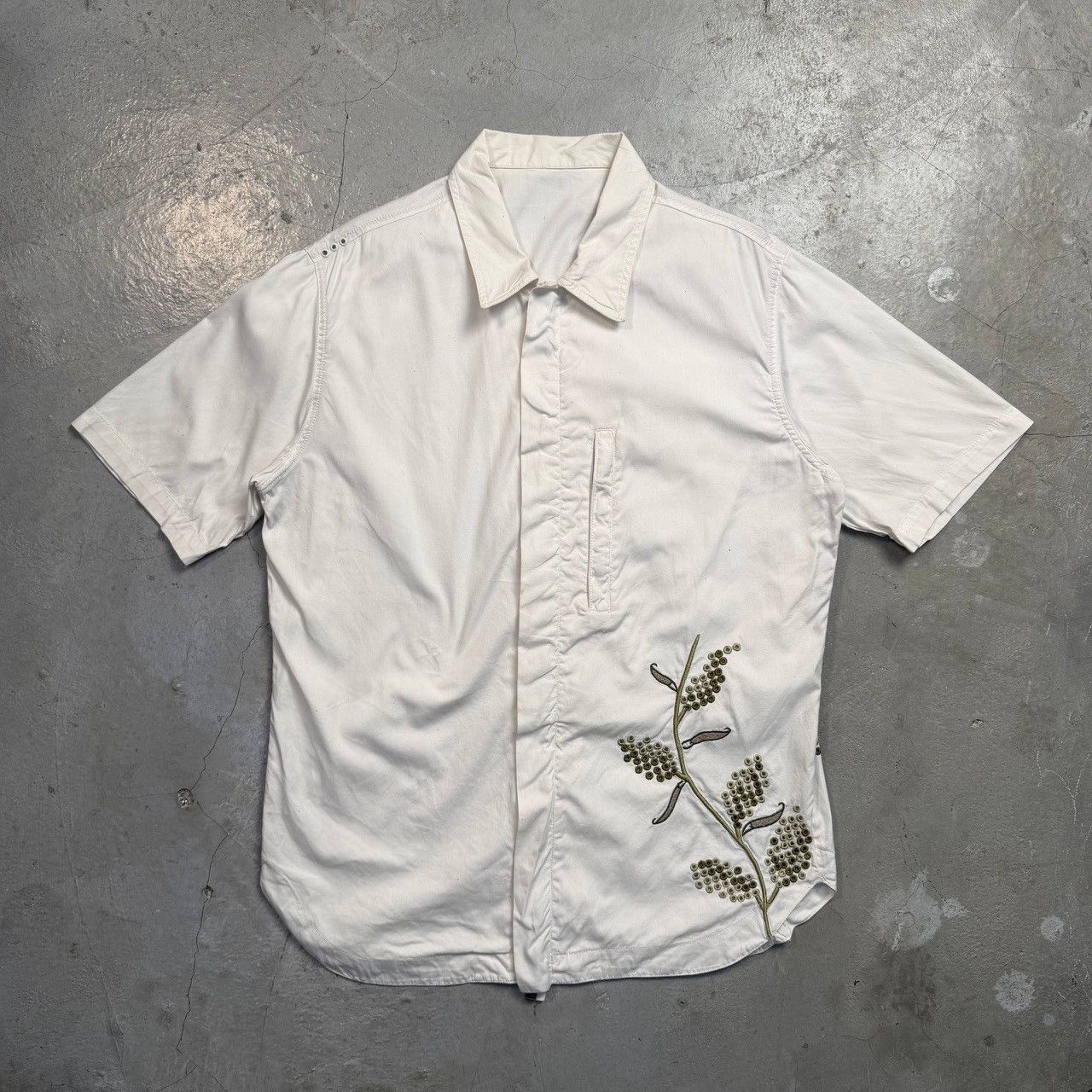 Maharishi Maharishi White Zip Shirt Embroidered Leaf Design Size US S / EU 44-46 / 1 - 1 Thumbnail