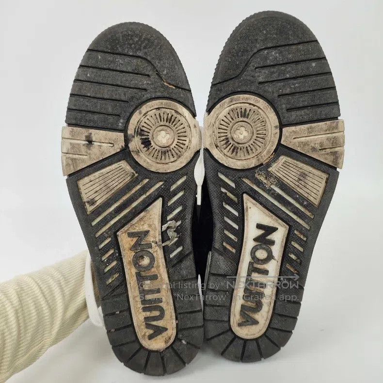 Louis Vuitton Louis Vuitton Black cowhide sneakers Size US 8.5 / EU 41-42 - 7 Thumbnail
