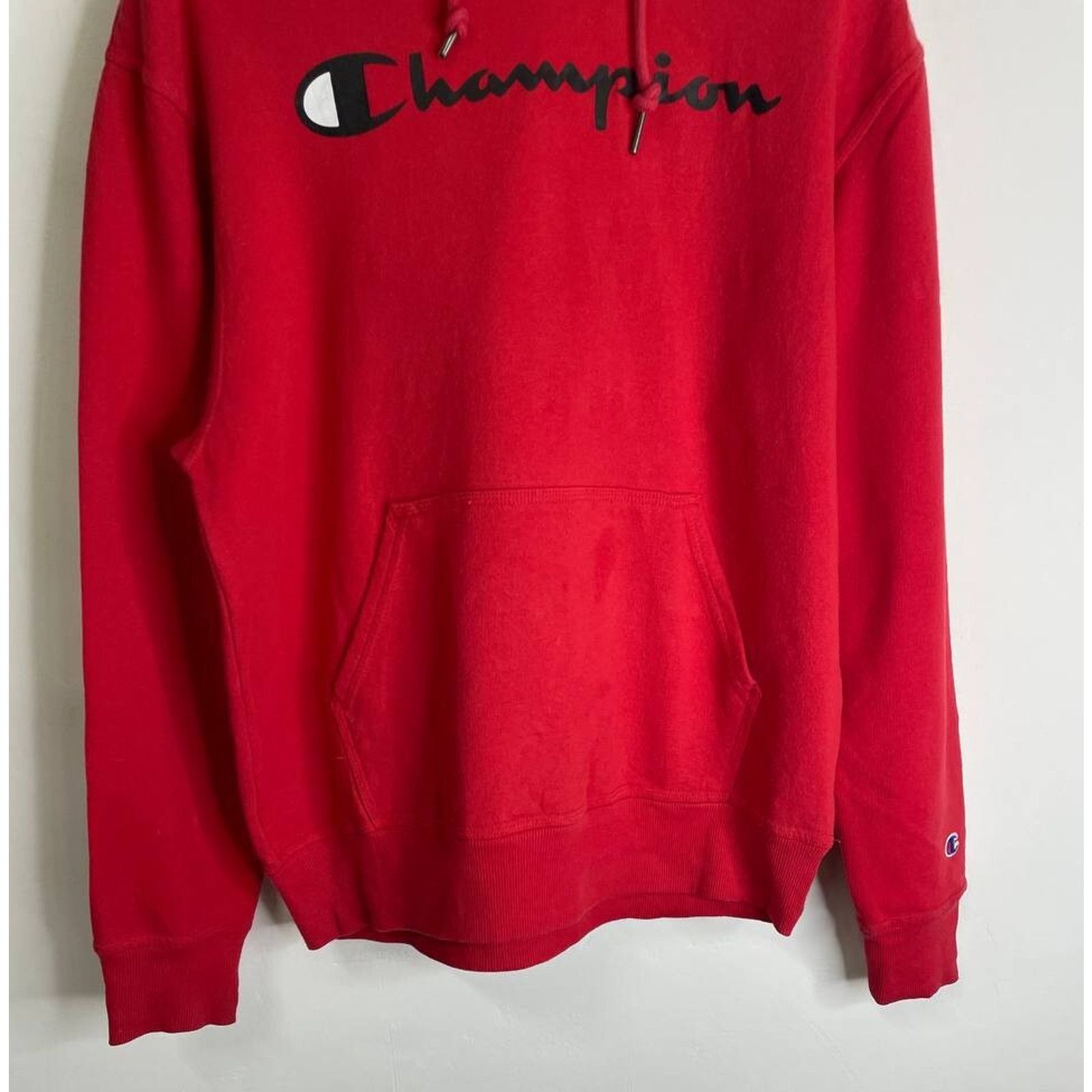 Champion Vintage Champion Red Hoodie Logo USA Sweatshirt Size M Size US M / EU 48-50 / 2 - 2 Thumbnail