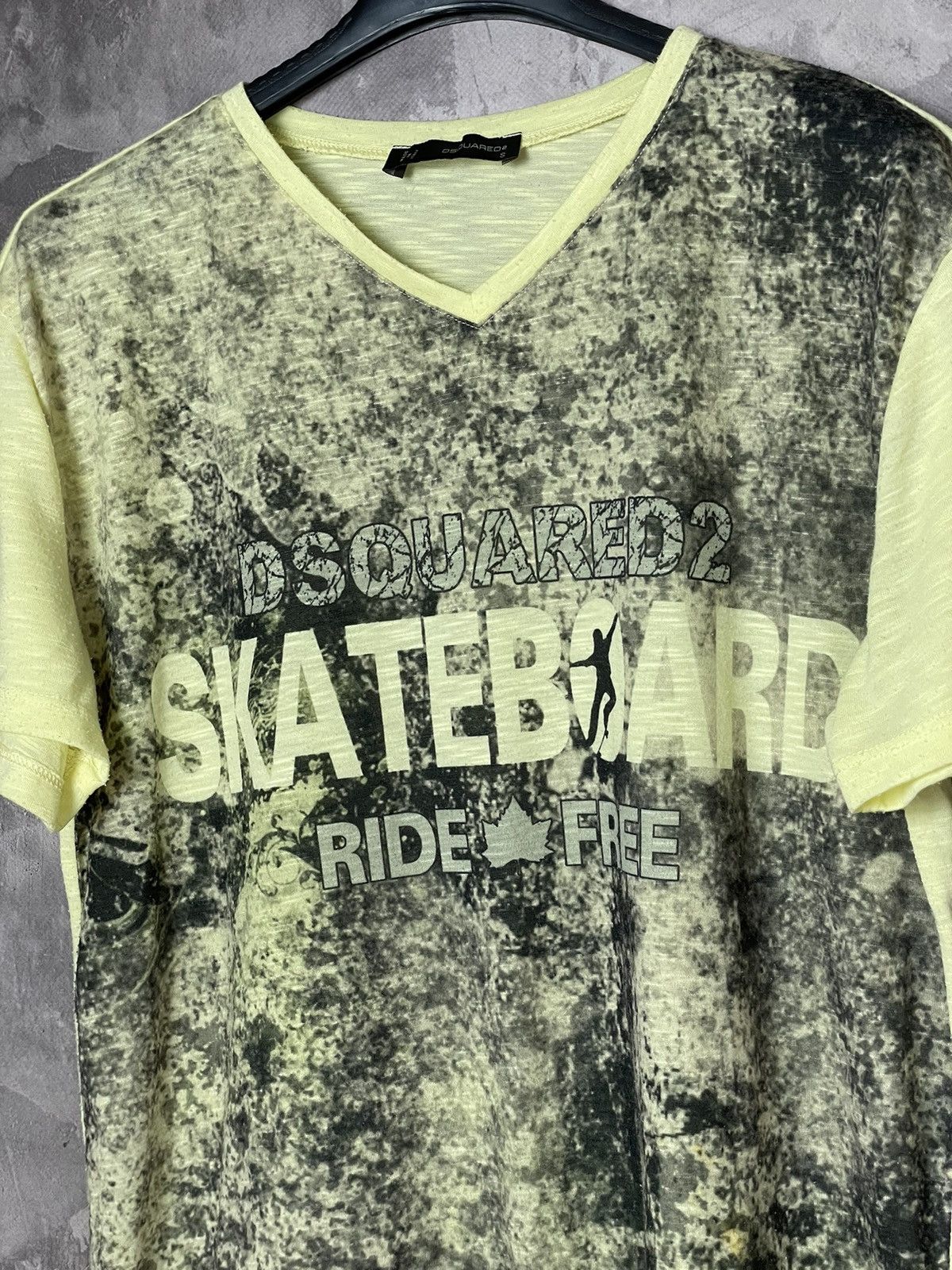 Dsquared2 × Vintage DSQUARED2 Y2K HYSTERIC GLAMOUR STYLE RETRO T SHIRT Size US S / EU 44-46 / 1 - 9 Thumbnail