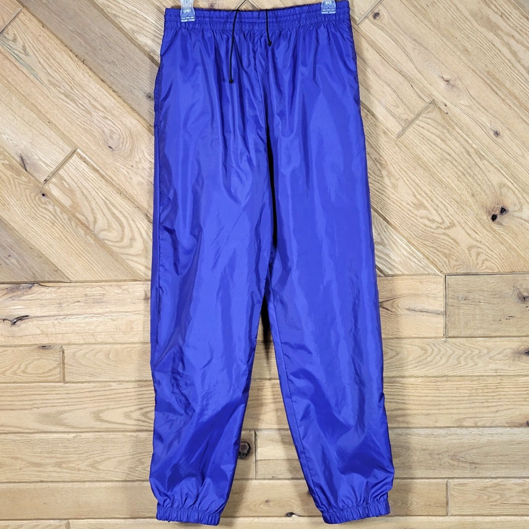 Vintage Vintage Columbia Windbreaker Pants Womens Medium Blue Nylon Elastic Waist Inseam 29" Rise 13" Tapered Casual - Black? Size 32" / US 10 / IT 46 - 2 Thumbnail