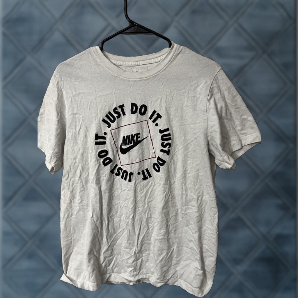 Nike Nike Tee Shirt Adult Medium White Short Sleeve Crewneck T-shirt Logo Size US M / EU 48-50 / 2 - 1 Thumbnail