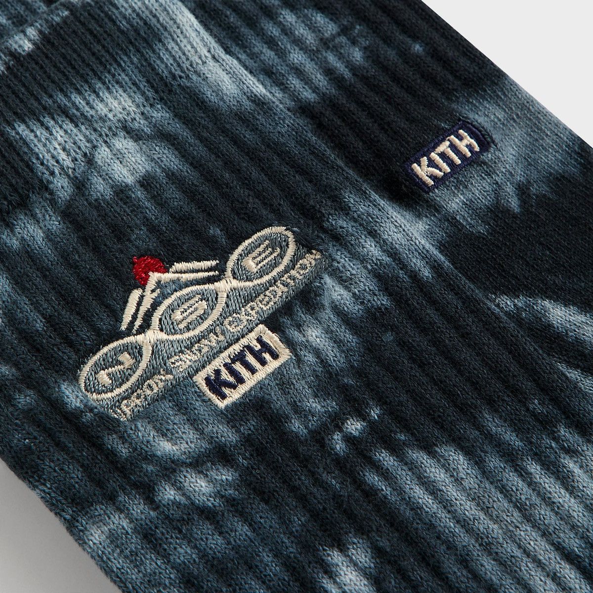 Columbia × Kith Kith Columbia NSE Iced Dyed Socks Nocturnal Embroidered Logo Size ONE SIZE - 2 Thumbnail