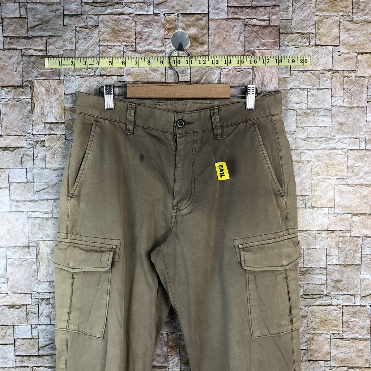 Japanese Brand Uniqlo Brown faded Cargo Multipocket Pants #A1176 Size US 30 / EU 46 - 4 Thumbnail
