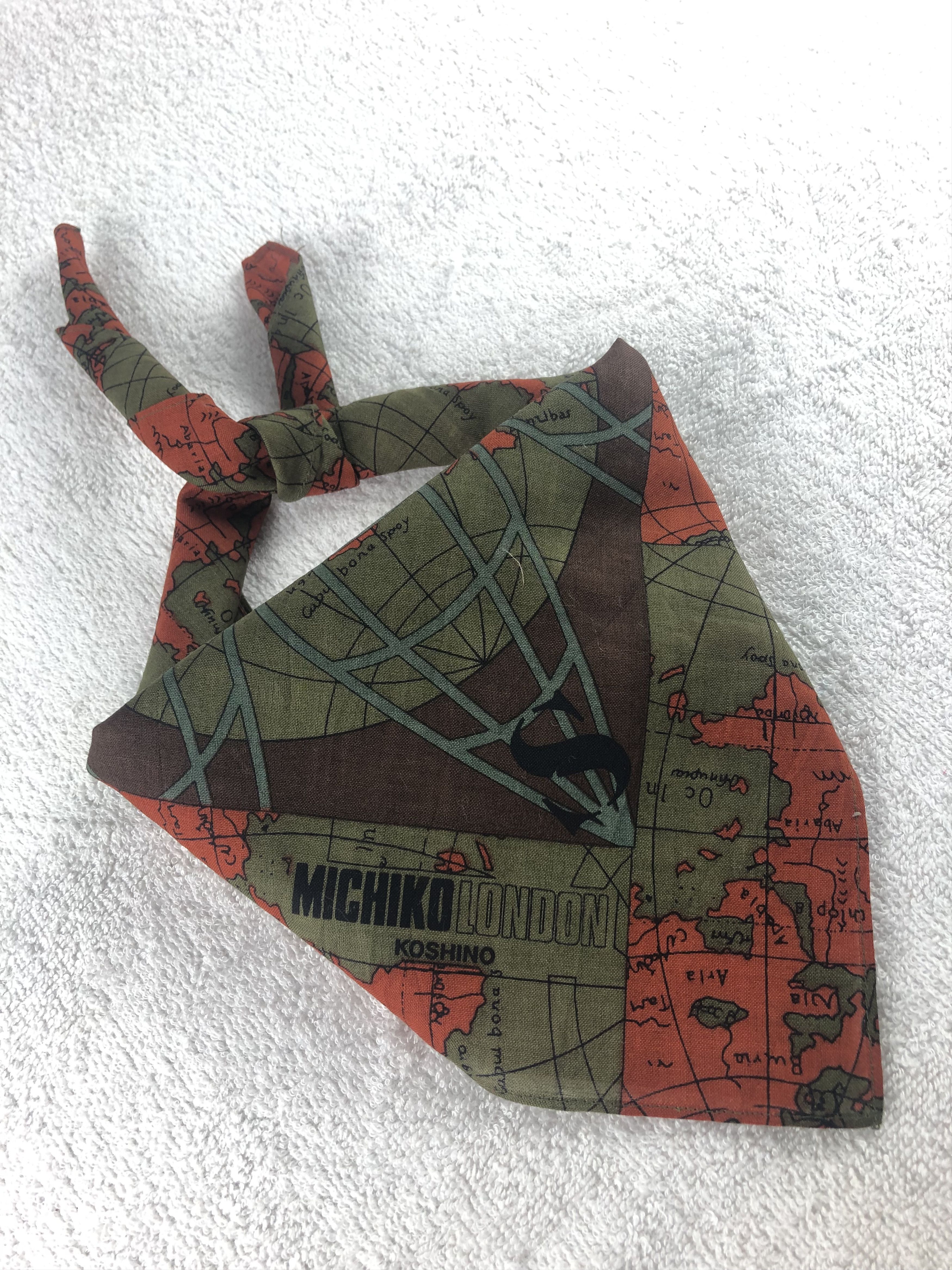 Michiko Koshino Michiko Koshino London Handkerchief / Bandana / Neckerchief Size ONE SIZE - 2 Thumbnail