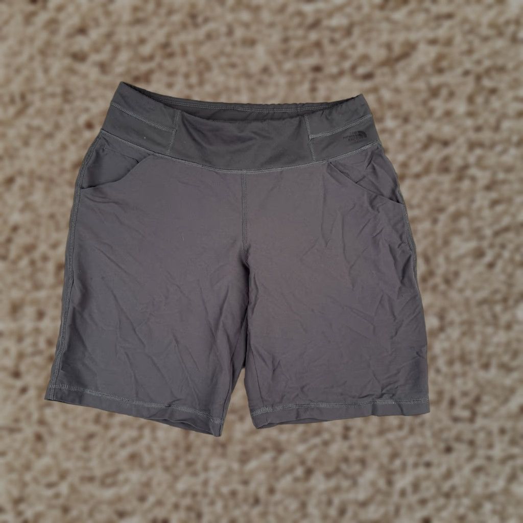 The North Face The North Face Shorts Women M Gray Nylon Blend Sweat Pull On Hiking Activewear Casual Travel 10" Inseam Size 32" / US 10 / IT 46 - 1 Thumbnail