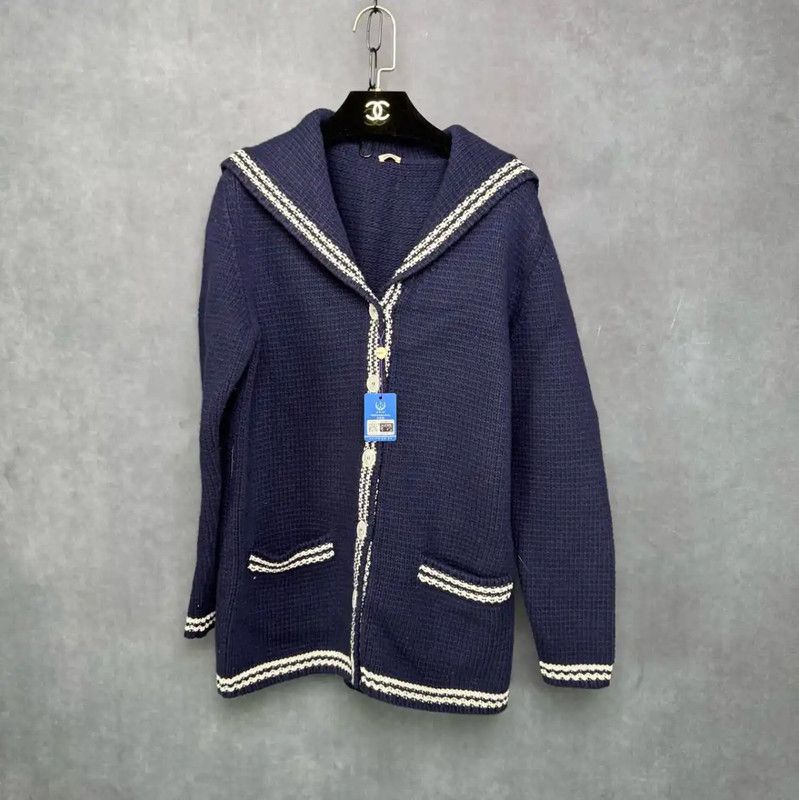 Miu Miu Miu Miu Navy Wool Cardigan for Women 0089 Size L / US 10 / IT 46 - 1 Thumbnail