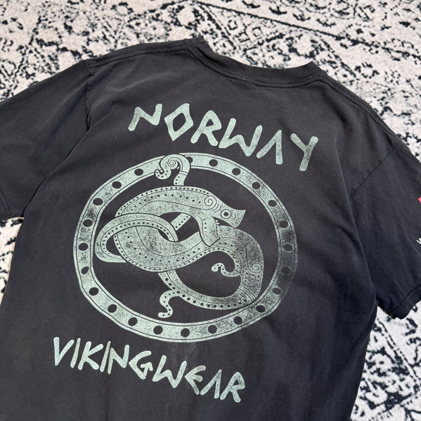 Vintage Vintage Black Cotton T-Shirt Size L Vikingswear Y2K 90s Size US L / EU 52-54 / 3 - 4 Thumbnail